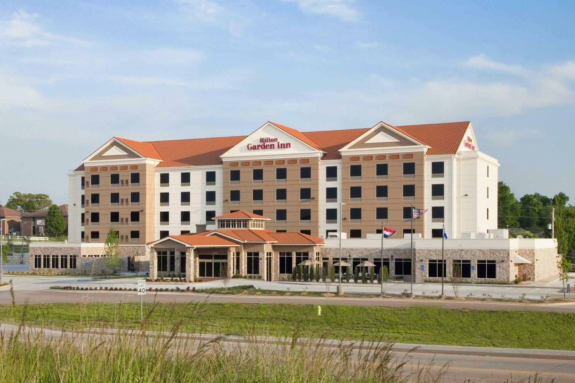 Hilton Garden Inn Springfield, Mo Εξωτερικό φωτογραφία